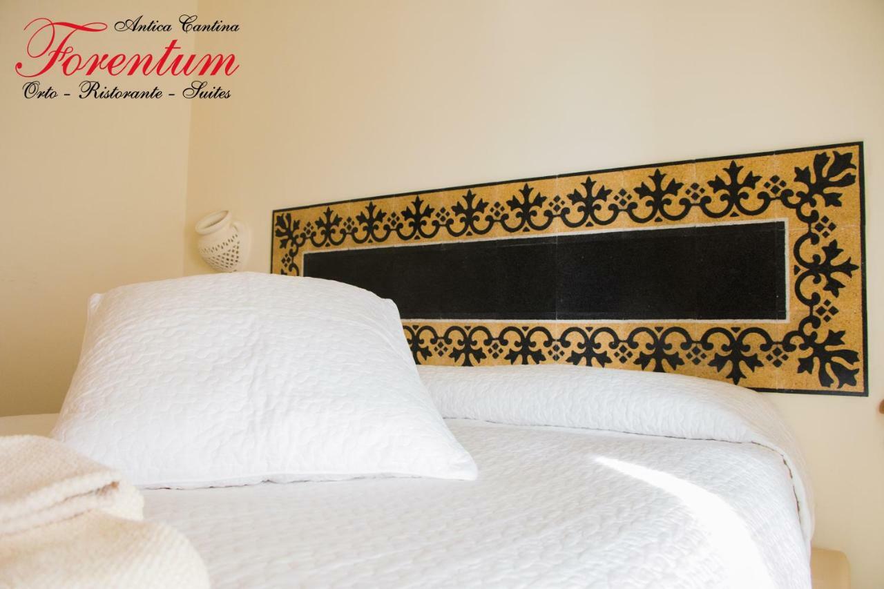 Forentum Suite Lavello Bagian luar foto